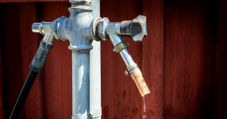 Om torka i Kristofer Ahlström Gotland och Stockholm