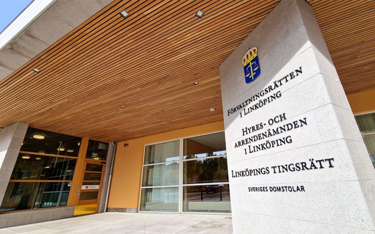 Hyresgäster är för sent 45 gånger – ifrågasätter utkastning: ”Varför bryr sig värdar bara nu?”