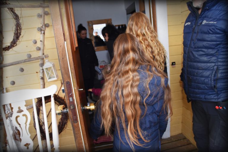 Kronofogden öppnar familjens hem – 4 månader senare: ”Mina gamla leksaker är som födelsedagspresenter”