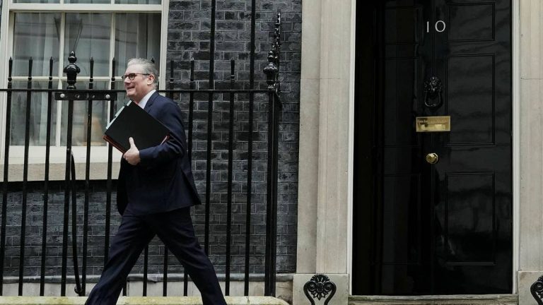 Avståndet över Engelska kanalen har blivit kortare.