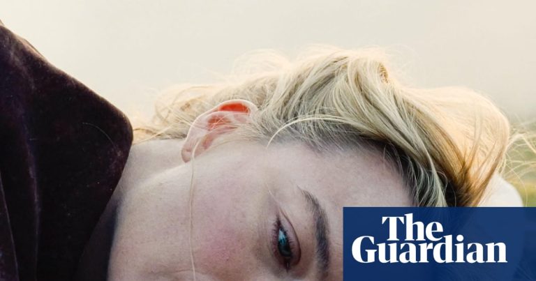 ”Jag älskade det!”: Personalen på Bronte Museum lovordar den riskabla filmen ”Wuthering Heights”.