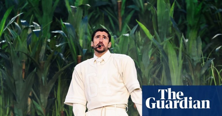 Bad Bunny går in i Storbritanniens topp 10 för första gången tack vare Super Bowl-boost | Dålig kanin