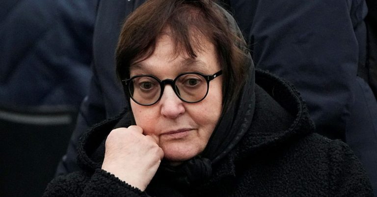 Vi ska ta reda på vem som dödade honom.