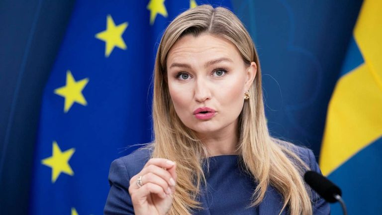 Nu är det billigare att vara svensk