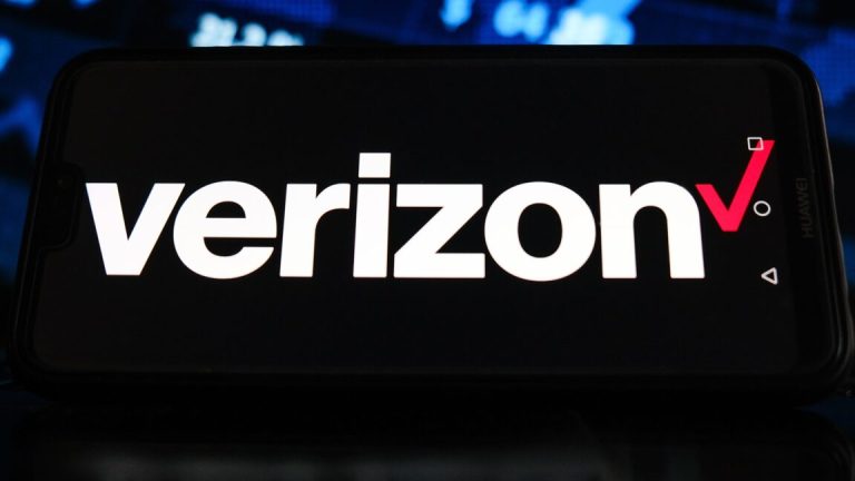 Verizon erkänner ”smärta” med ny upplåsningspolicy, antyder att förändring kommer
