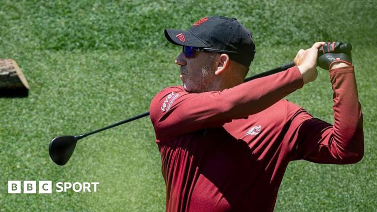 Sergio Garcia ber om ursäkt för att han slog föraren på Masters