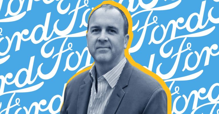 Doug Field, Fords chef för elbilar och mjukvara, lämnar företaget.