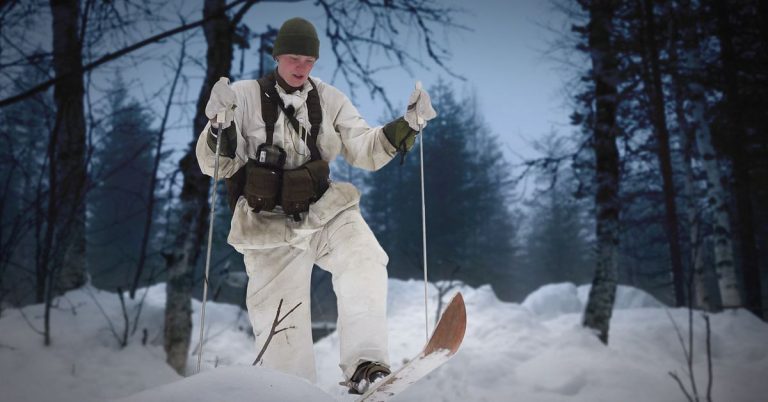 Aldrig åkt skidor förut – nu ska Moa skydda den arktiska regionen