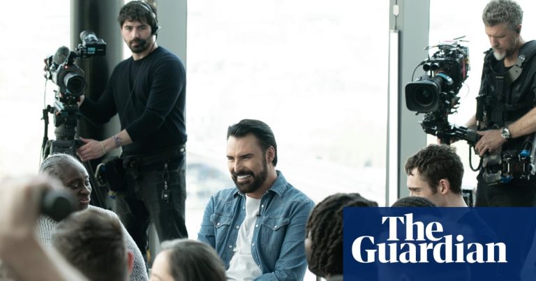 ”Är det dina riktiga tänder?” Hur TV:s bästa och mest briljant uppriktiga chattprogram bröt regelboken | TV
