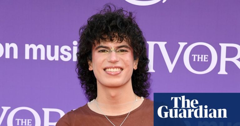 Den skotske singer-songwritern Jacob Aron vinner Ivor Novello Award | Ivor Novello Award