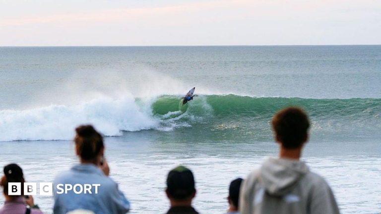 World Surf League-fotograf biten av havsdjur