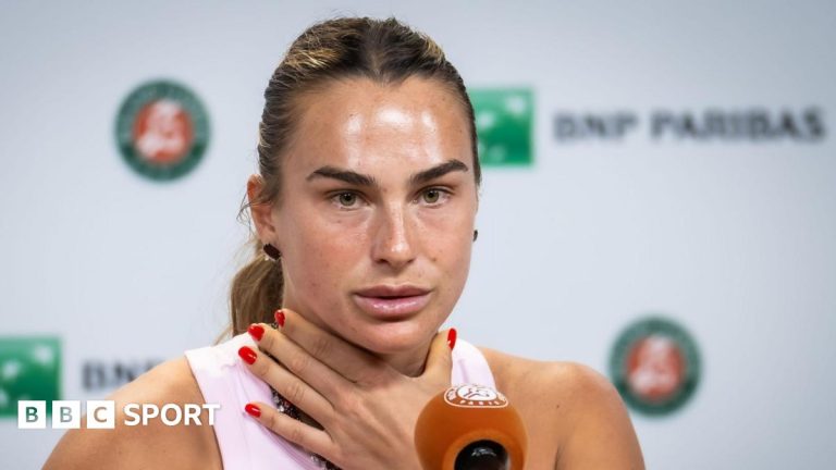 French Open 2026: Aryna Sabalenka förkortar presskonferensen när toppspelare protesterar mot Grand Slam-prispengar
