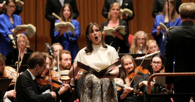 Recension av Mendelssohns ”Lobgesang” i Berwaldhallen